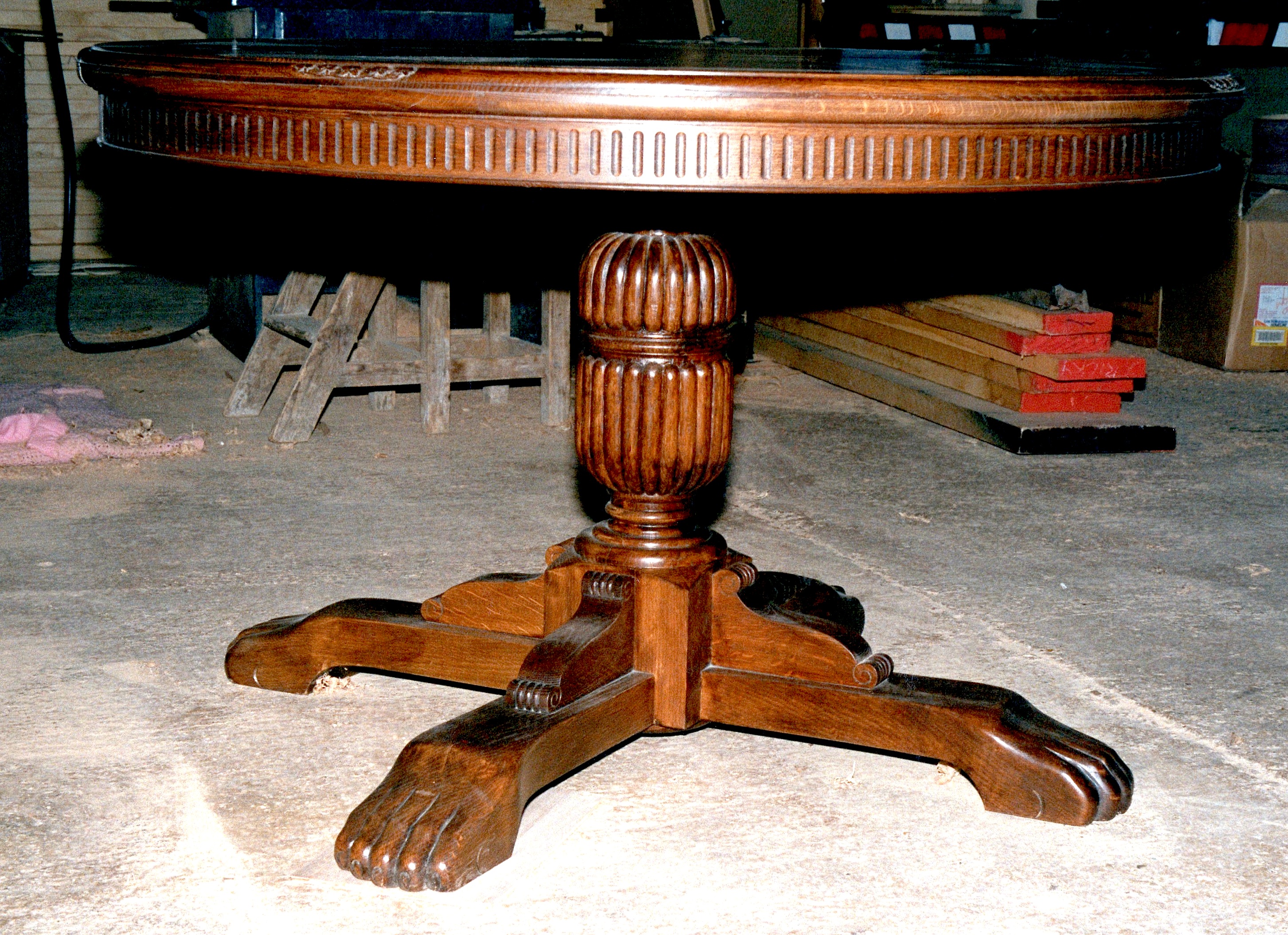 Carved-Oak-Table-Pedestal